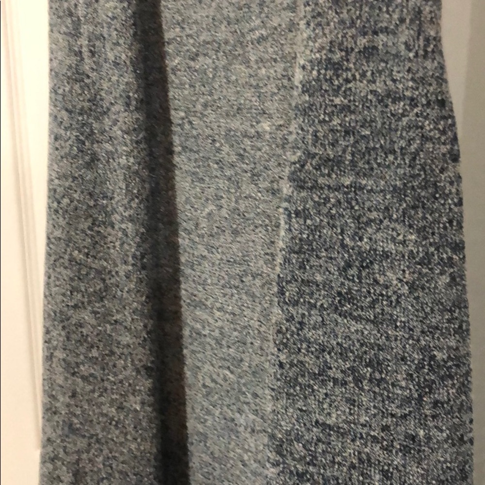Cardigan - Picture 4 of 4